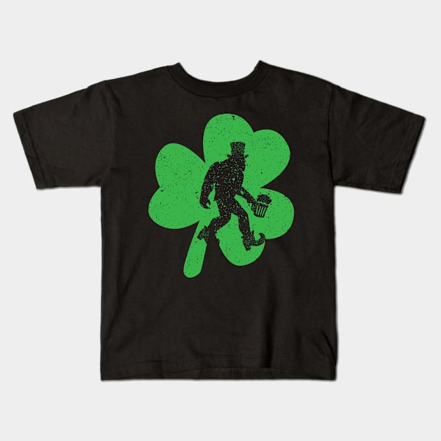 St Patrick's Day - Irish Bigfoot With Irish Costume Shamrock St Paddys Day Kids T-Shirt by ahmed4411